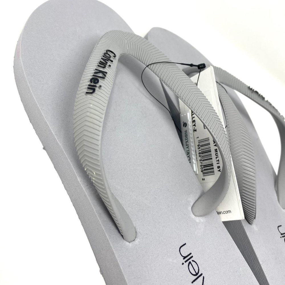 đź’–MEGA SALEđź’–Calvin Klein Men's CMHALLEY-Z Smooth Halley Flip Flop Sandal Gray - Picture 6 of 8